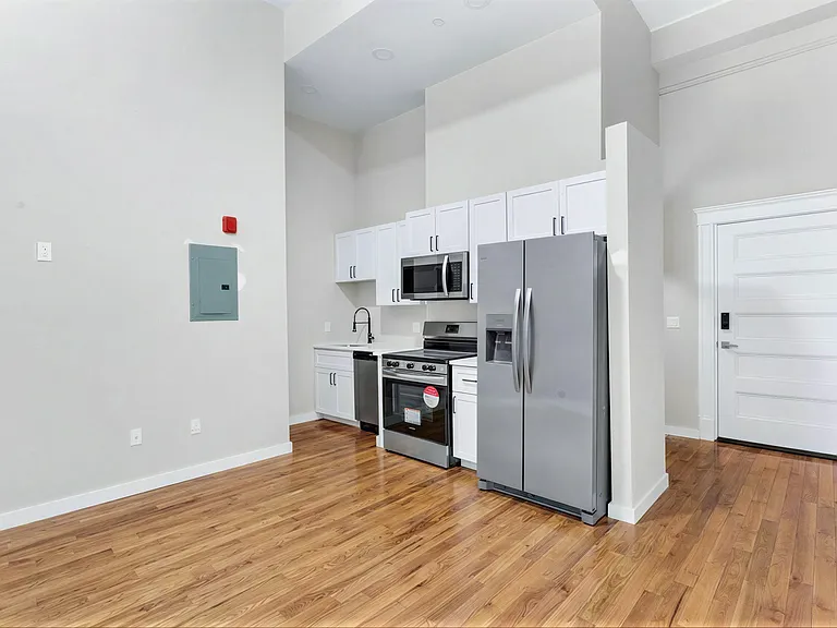 72 Kendrick Ave #101 — Photo 17