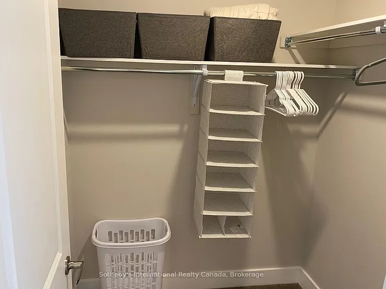 165 Yellow Birch Cres — Photo 6