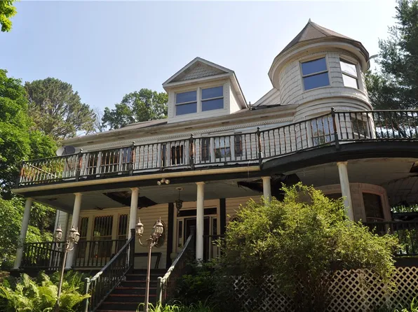 203 Linn Ave, Cabot, PA 16023