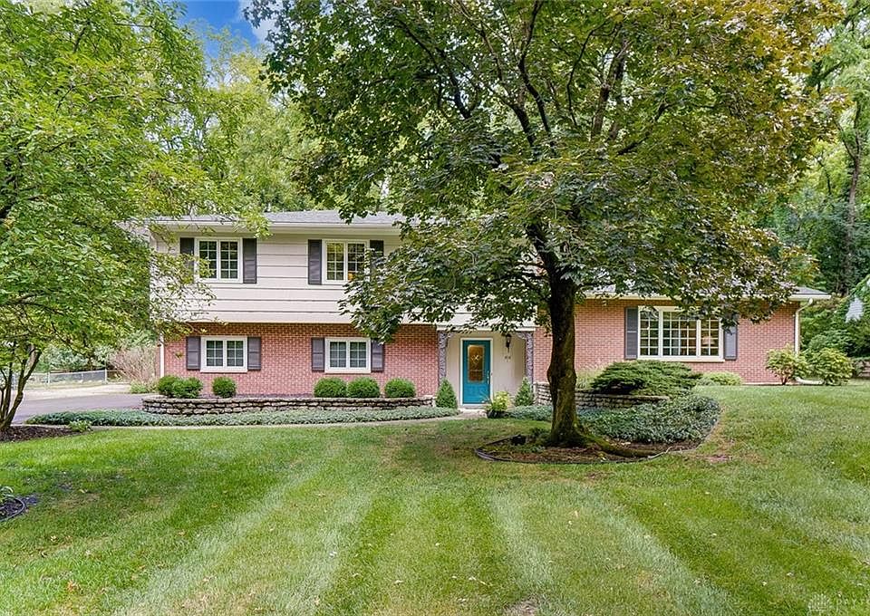 1st image of 515 Sweetwood Ln