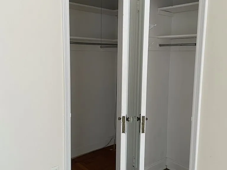 The Royal York Apartments — Photo 133