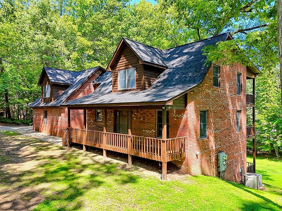 1st image of 2204 Cedar Cliff Rd