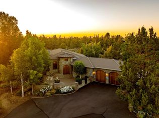 21800 Paloma Dr, Bend, OR 97701