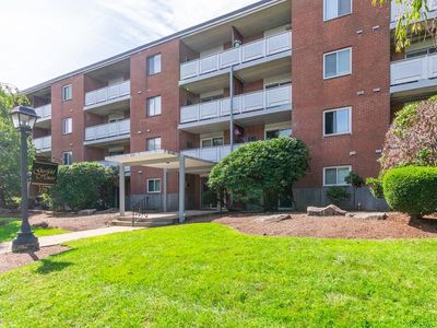 179 Presidents Ln UNIT 1F, Quincy, MA, 02169