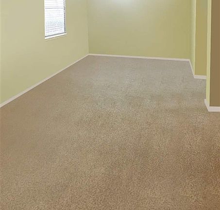 3rd image of 715 College Ave