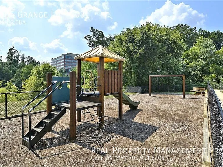 6505 Grange Ln #303 — Photo 32