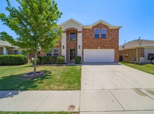 4016 Summerhill Ln, Fort Worth, TX 76244