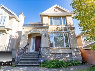 8558 Adera St N, Vancouver, BC