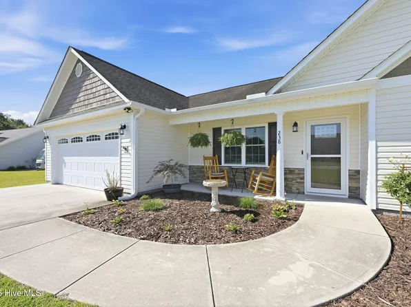 238 Plantation Oaks Drive, New Bern, NC 28560