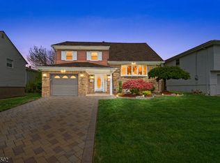 425 Victor St, Saddle Brook Twp., NJ 07663
