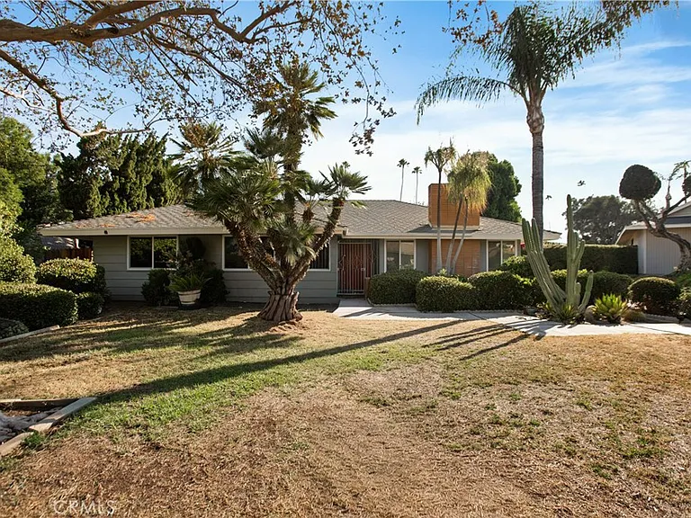 1185 La Subida Ct — Photo 1