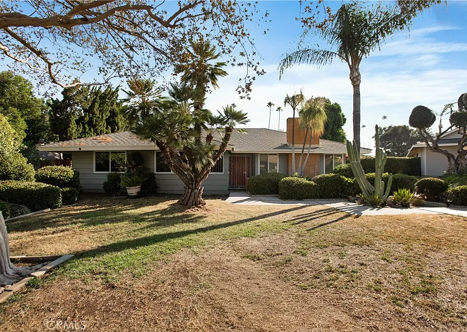 1185 La Subida Ct