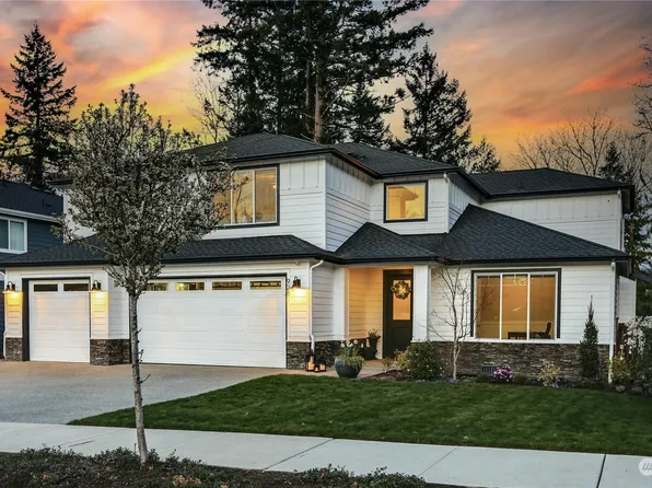 928 10th Place NW, Issaquah, WA 98027