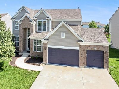 23704 W 94th Ter, Shawnee, KS, 66227