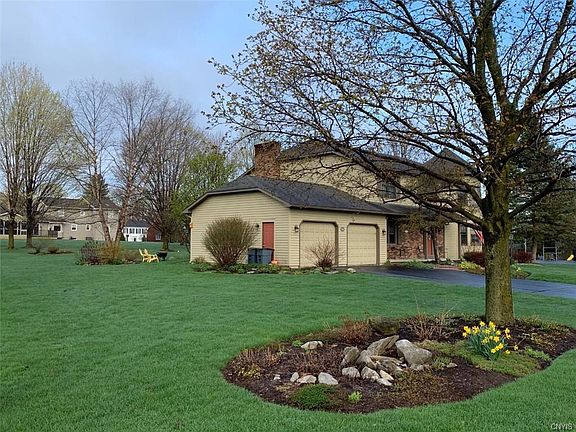 2nd image of 4814 Hepplewhite Dr