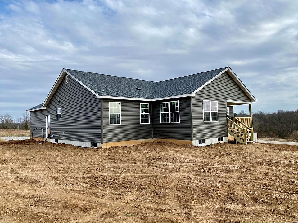 2nd image of 1009 Madison 202
