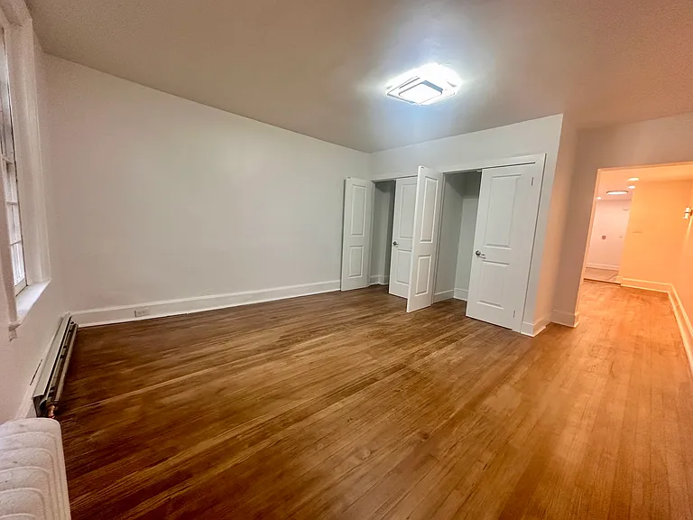 Primary bedroom | 2 walk-in closets | High St views
