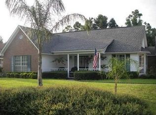 818 Valley Ridge Cir, Pensacola, FL 32514