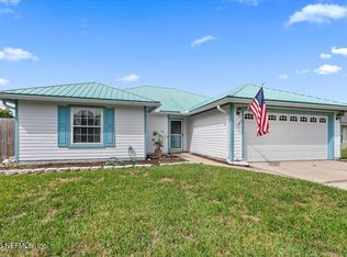 2290 Dumfries Cir E, Jacksonville, FL 32246