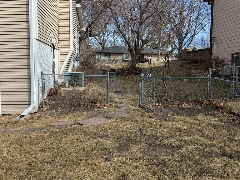 5309 S 62nd St — Photo 19