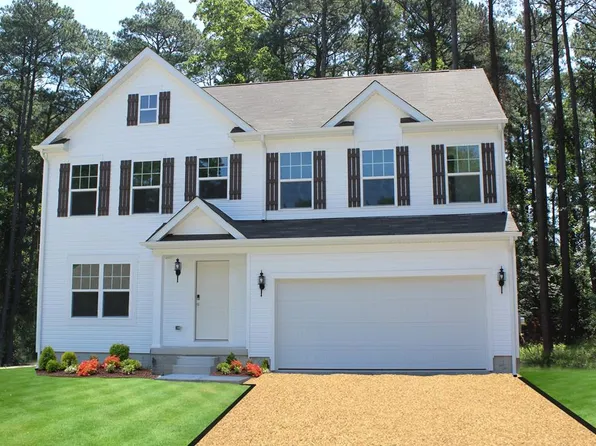 3177 Amidship Dr, Greenbackville, VA 23356