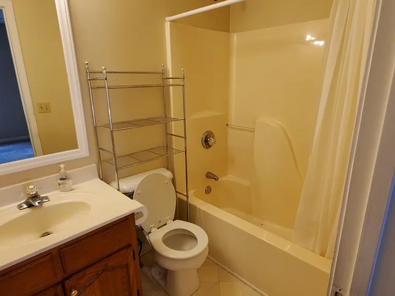 610 N Greenwood Ext — Photo 4