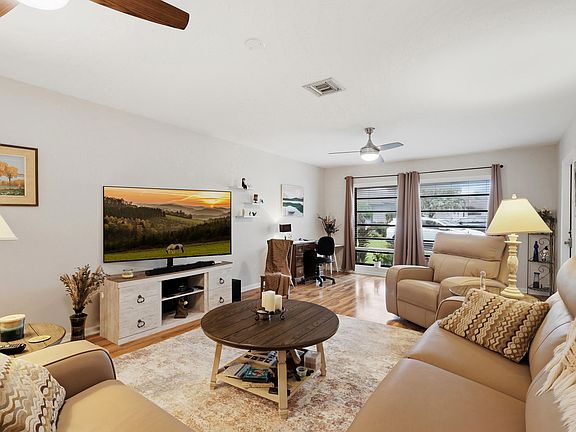 3rd image of 4632 Finchwood Way #B