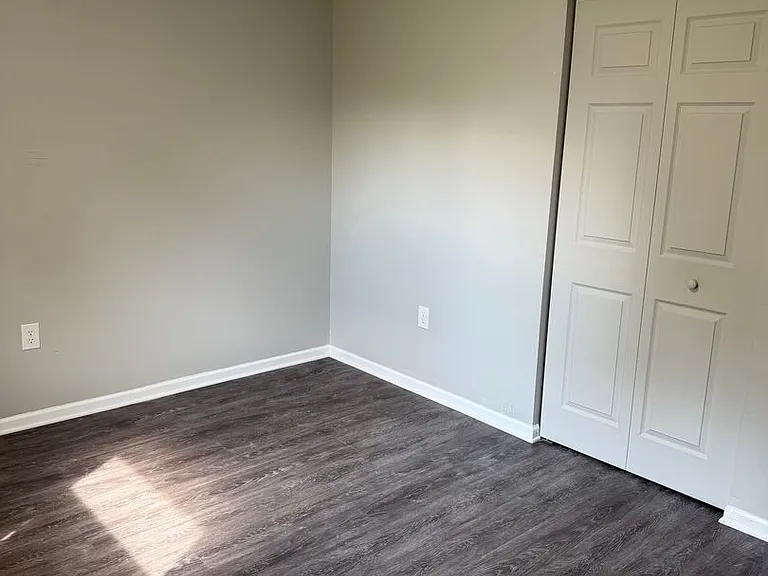 1463 John Ct SE — Photo 6