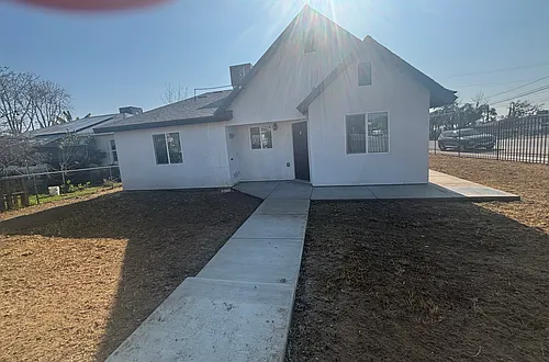 1415 Virginia St Photo 1