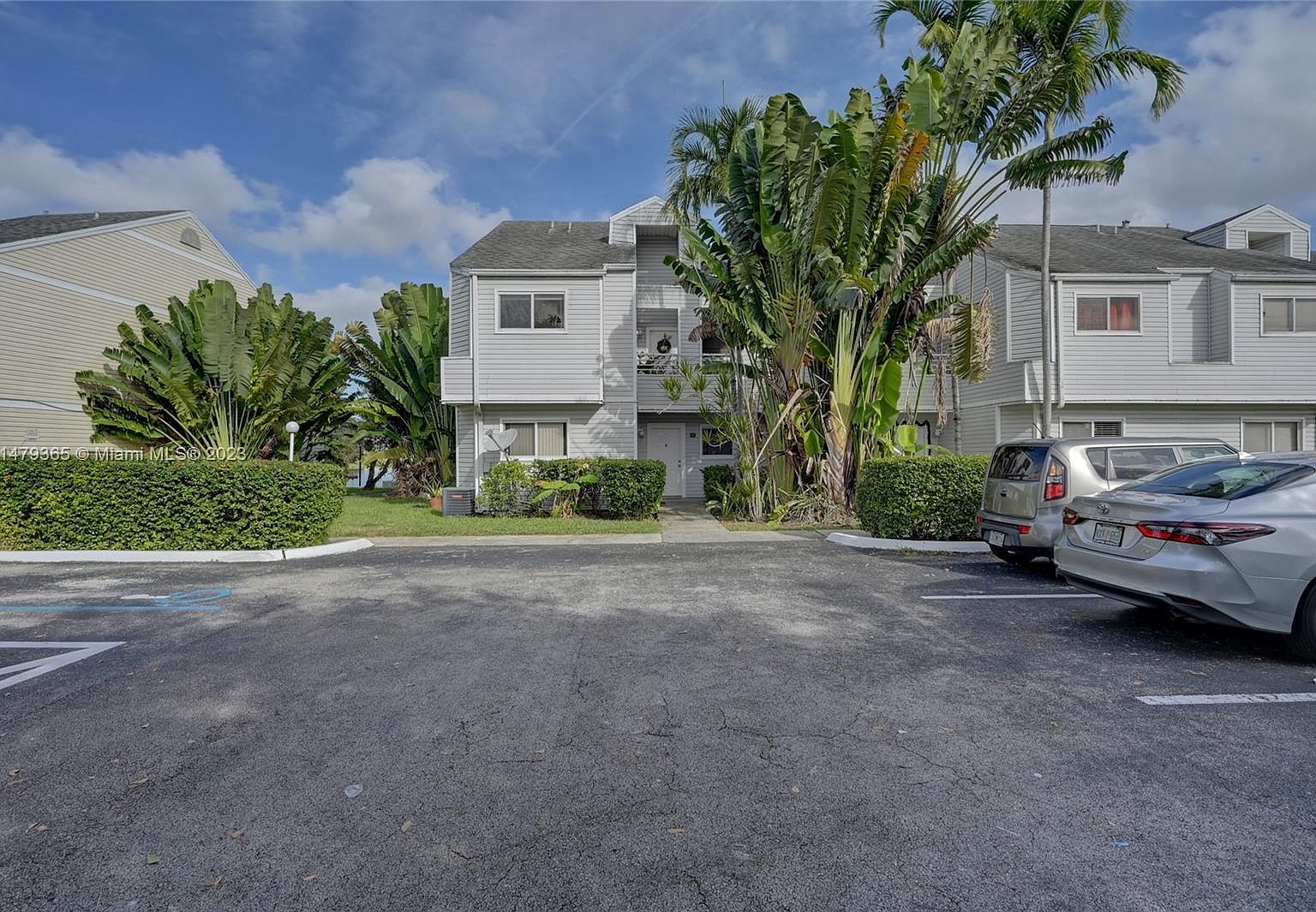3409 NW 44th St APT 101, Oakland Park, FL 33309 Zillow