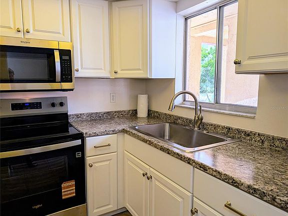 5th image of 4127 HERON WAY #E-111