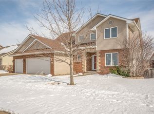 811 NW Ridge Rd, Ankeny, IA 50023