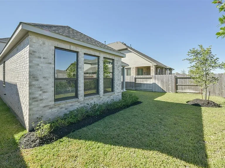 1104 Morro Bay Ct — Photo 37
