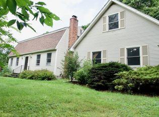 186 Rollin Irish Rd, Milton, VT 05468