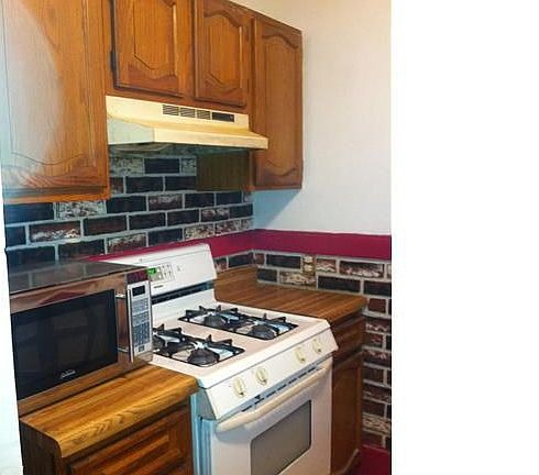 4th image of 611 Glenwood Ave
