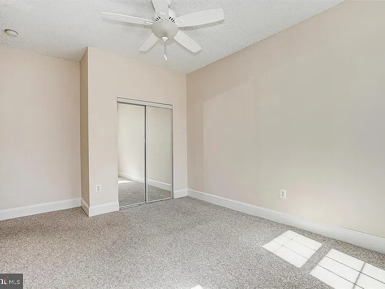 1401 Columbia Rd NW #215 — Photo 13