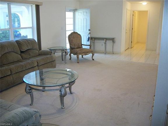 3rd image of 462 SE 17th Pl