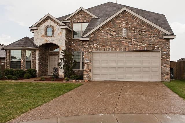 1st image of 403 Highland View Dr