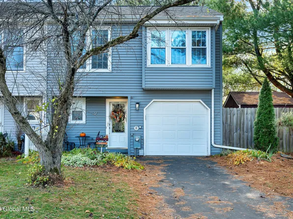 37 Lexington Drive, Clifton Park, NY 12065