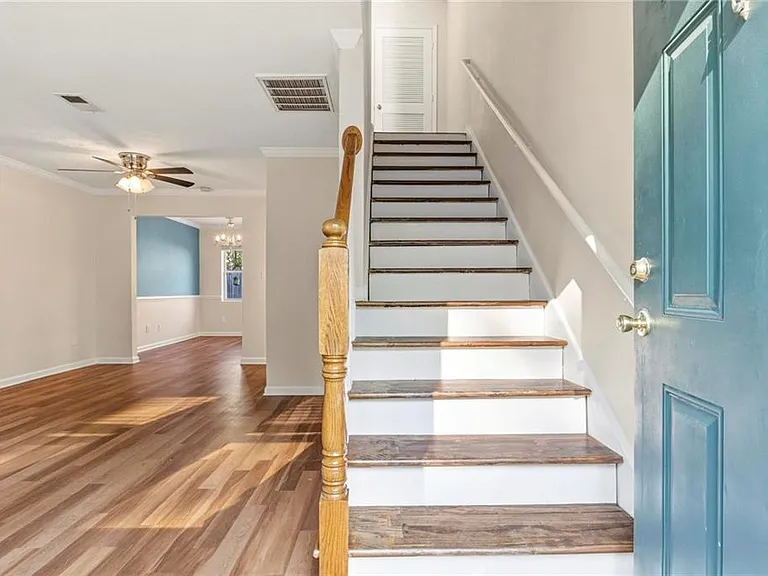 245 Winding River Dr #E — Photo 3