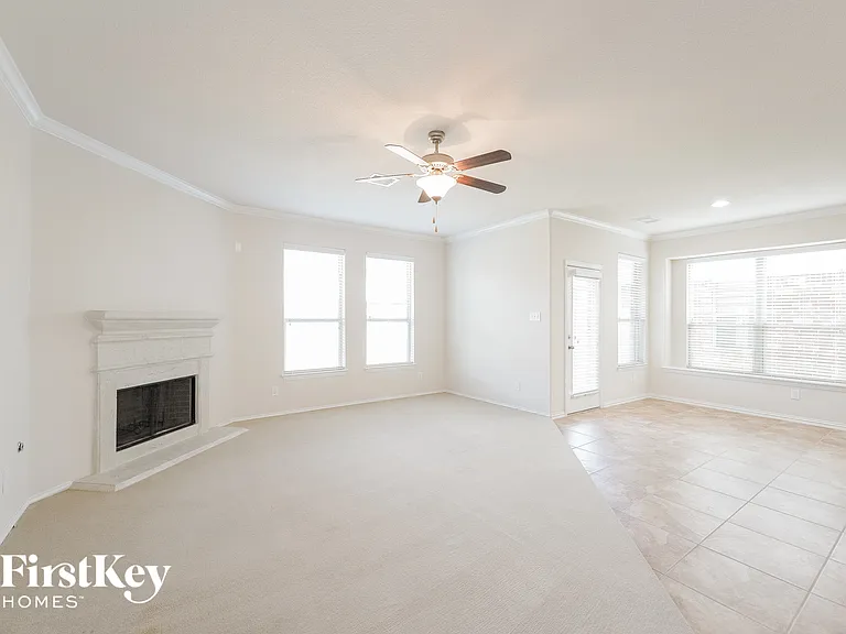 7418 Upland Mill Ln — Photo 2