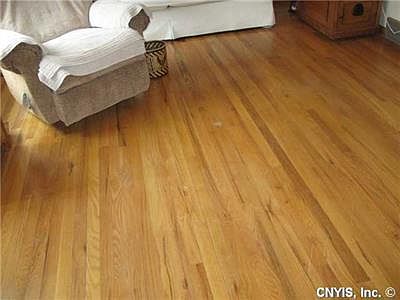 2nd image of 301 Crestwood Dr