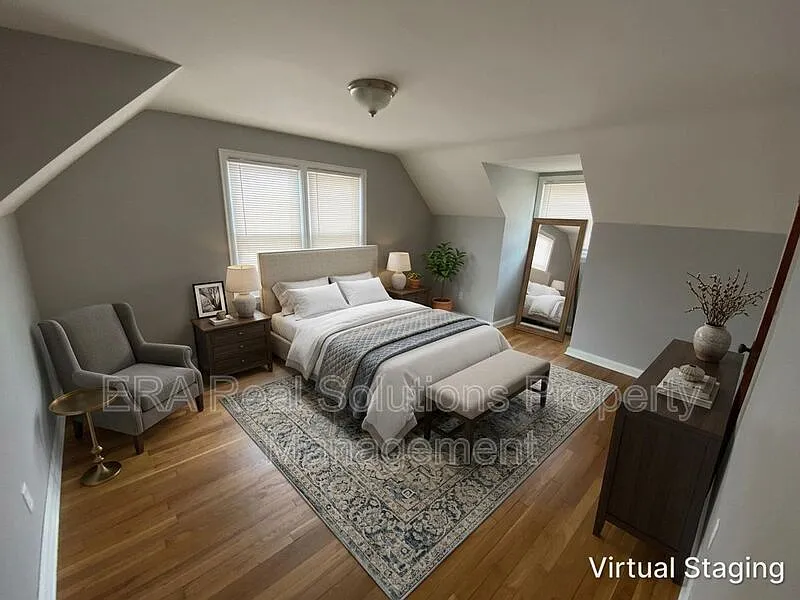 2 bed, 1.0 bath, 1198 sqft, $1,100 — Photo 3