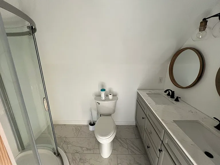 Upstairs bathroom
