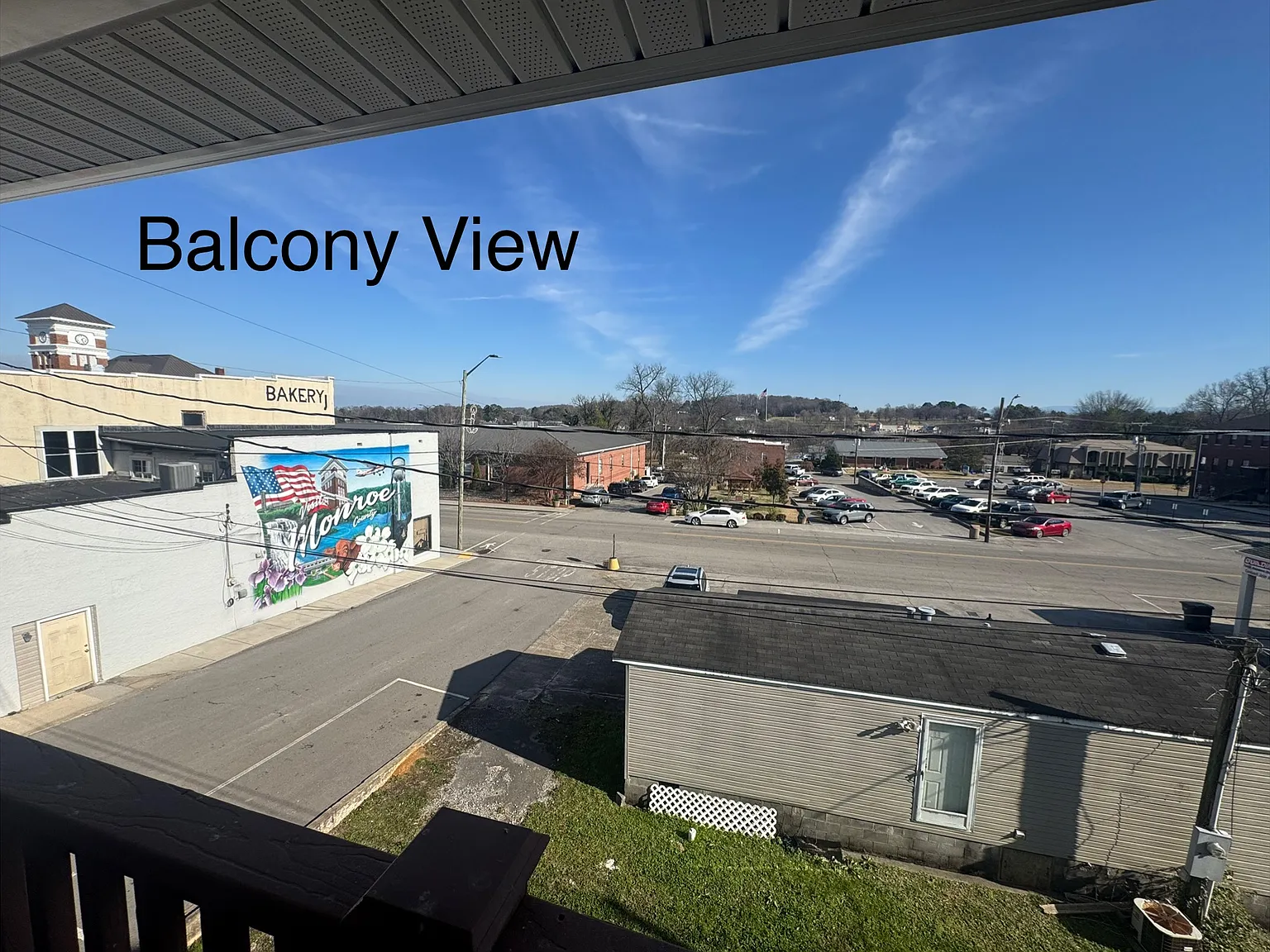 2 bed, 1000 sqft, $1,300 — Photo 2