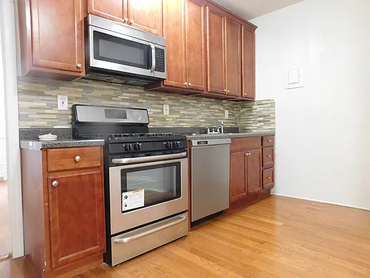 Rented by Oxford Property Group | media 3