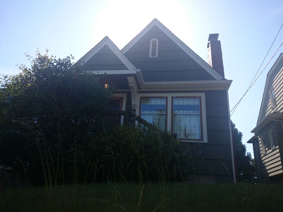 2nd image of 6753 17th Ave NW