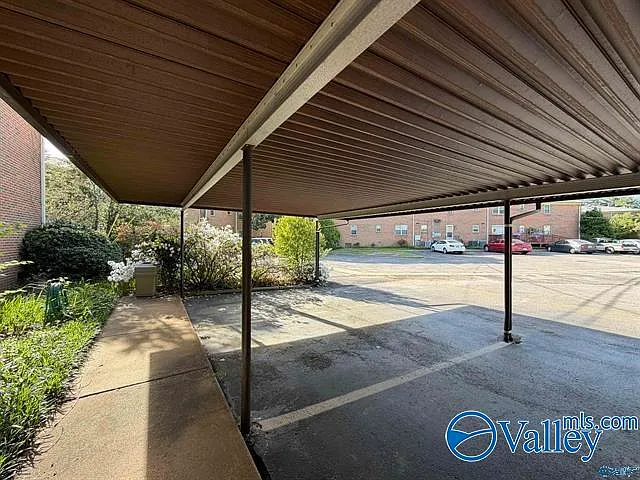 1208 Willowbrook Dr SE #C — Photo 17