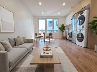 291 Metropolitan Ave #4, Brooklyn, NY 11211