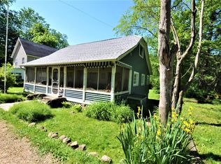 21722 Spring Ave, Sturgis, MI 49091